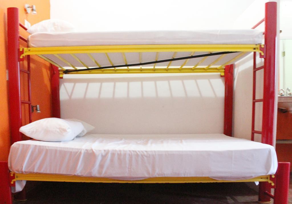 Hostal Vive La Vida Playa del Carmen Extérieur photo