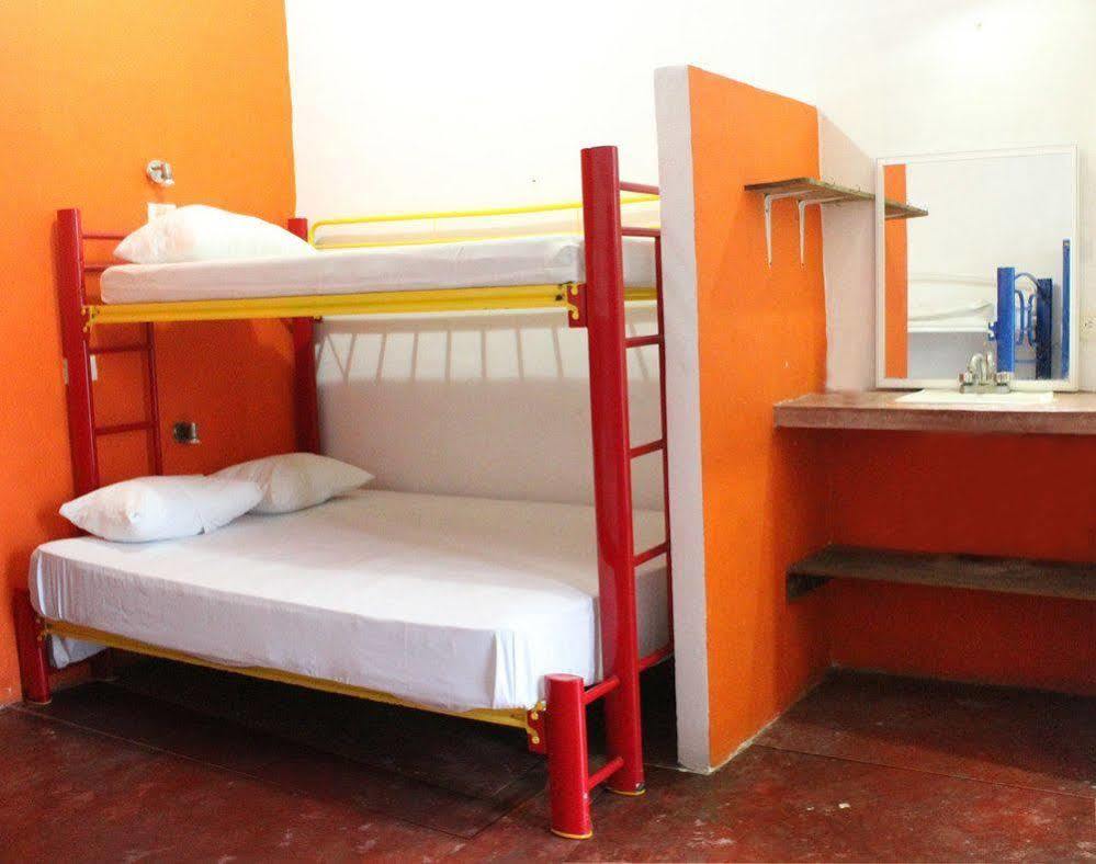 Hostal Vive La Vida Playa del Carmen Extérieur photo